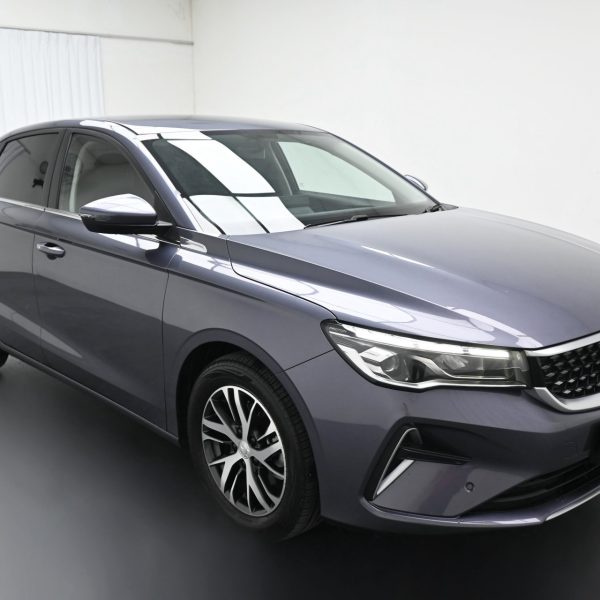 Proton S70 1.5T PREMUIM AT (2024) - Image 3