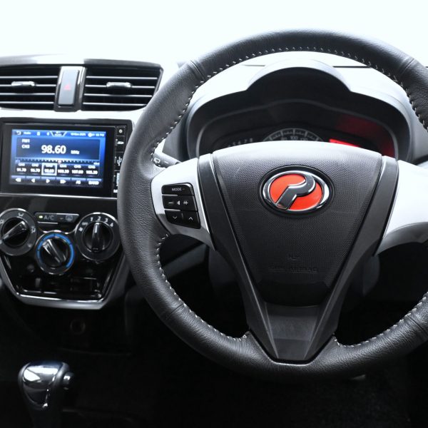 Perodua Axia 1.0 AV Auto MT (2021) - Image 4