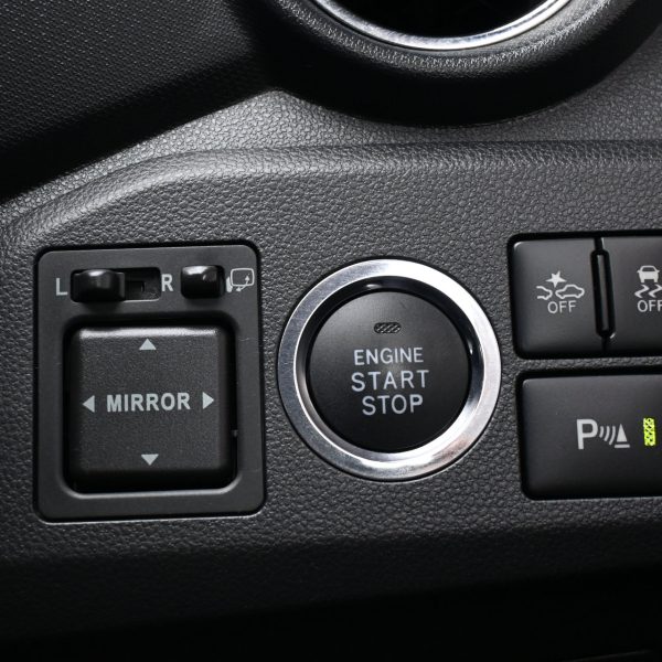 Perodua Axia 1.0 AV Auto MT (2021) - Image 6