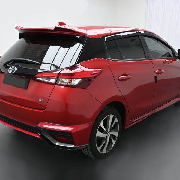 Toyota Yaris 1.5 E AT (2023) - Image 9