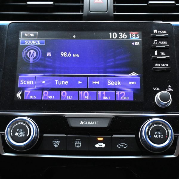Honda Civic 1.8 S AT (2020) - Image 14