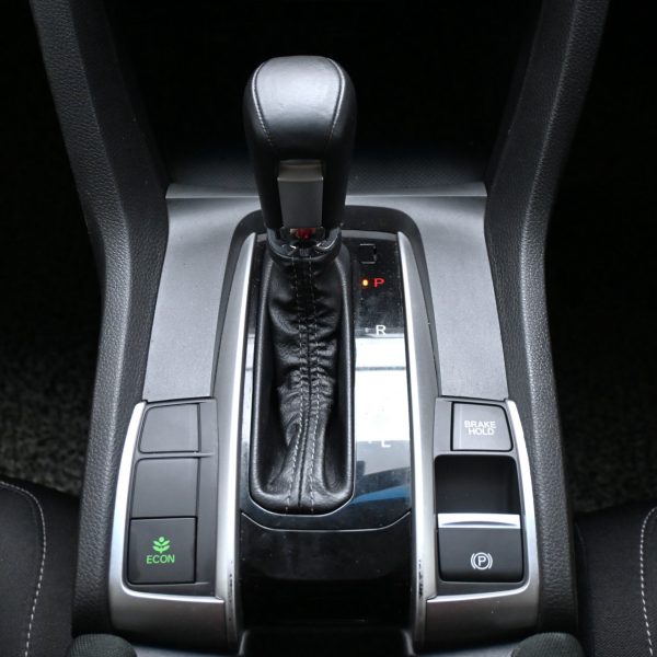 Honda Civic 1.8 S AT (2020) - Image 15