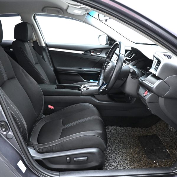 Honda Civic 1.8 S AT (2020) - Image 10