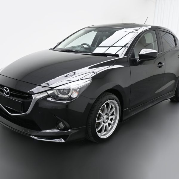 Mazda 2 Hatchback 1.5 Hatchback with LED Lamp AT (2017) - Image 19