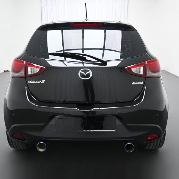 Mazda 2 Hatchback 1.5 Hatchback with LED Lamp AT (2017) - Image 8