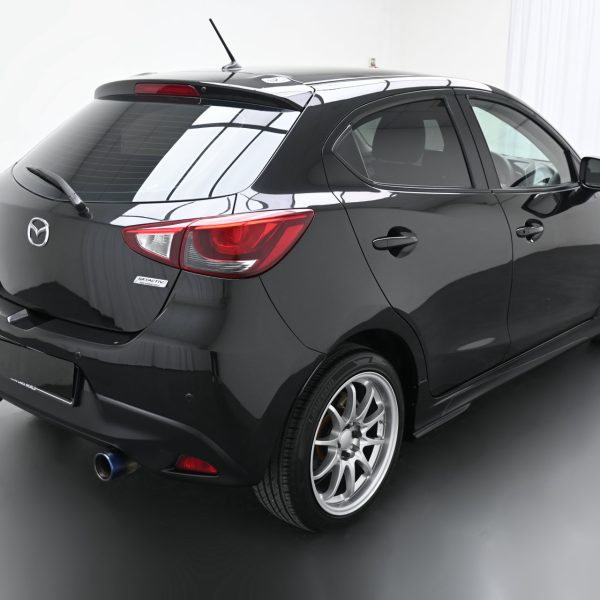 Mazda 2 Hatchback 1.5 Hatchback with LED Lamp AT (2017) - Image 9