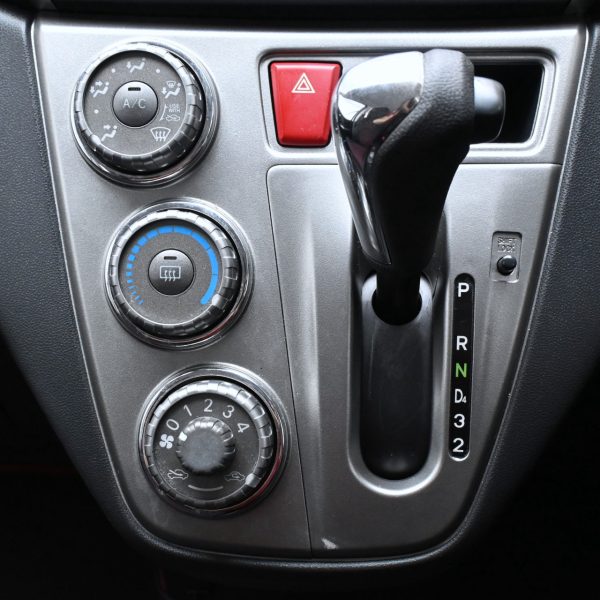 Perodua Myvi M600 Hatch 5dr SE Auto 4sp FWD 1.5i AT (2014) - Image 14