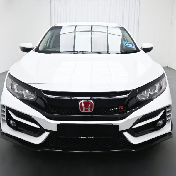 Honda Civic FC 1.8 S Auto AT (2021) - Image 2
