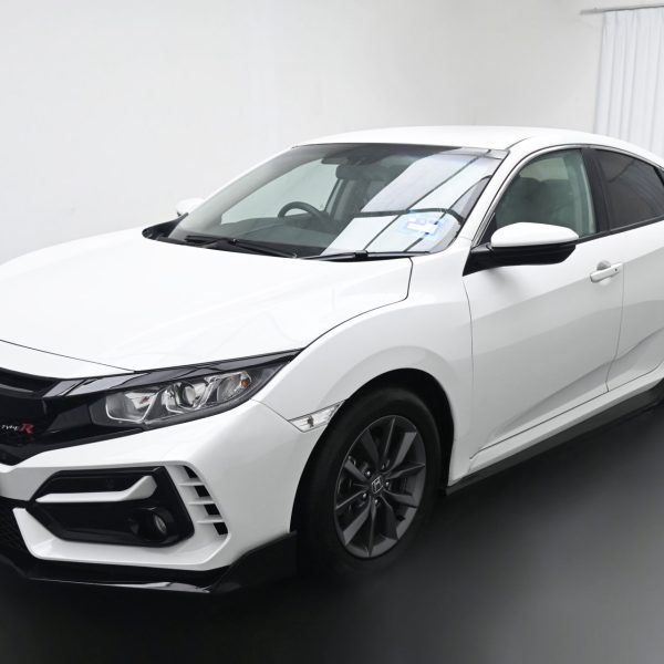Honda Civic FC 1.8 S Auto AT (2021) - Image 20