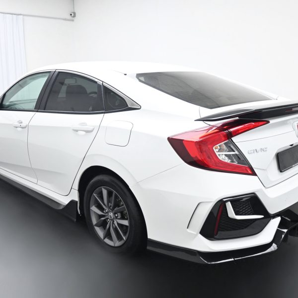 Honda Civic FC 1.8 S Auto AT (2021) - Image 8