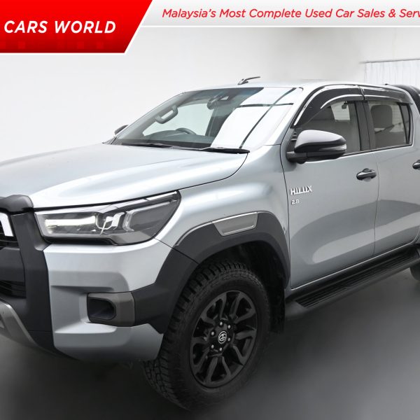 Toyota Hilux Double Cab 2.8 Rogue Auto 4x4 Revo N80 Facelift 2 AT (2022) - Image 1