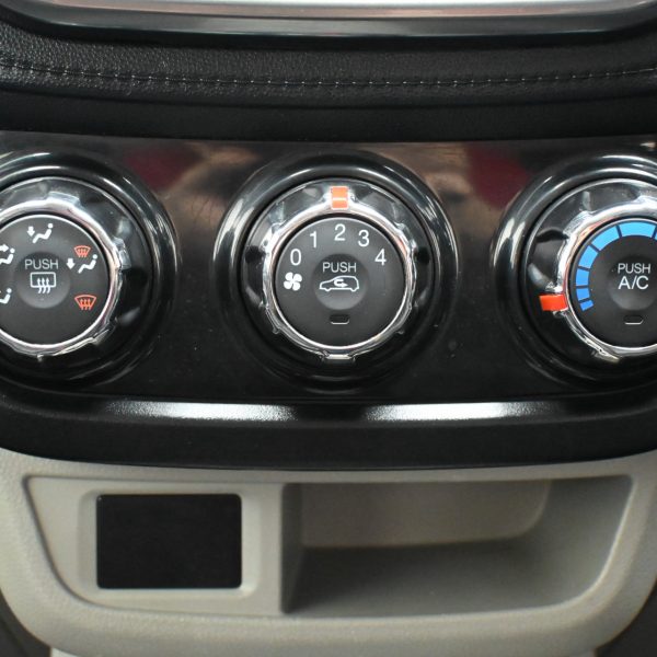 Proton Persona BH6 Sedan 4dr CVT FWD 1.6i (Premium) AT (2017) - Image 12