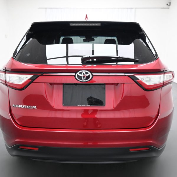 Toyota Harrier 2.0 Elegance Facelift AT (2018) - Image 9