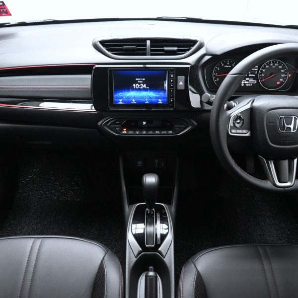 Honda WR-V 1.5 RS DG4 Auto WRV AT (2023) - Image 11