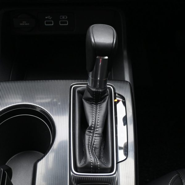 Honda Civic 1.5 V Auto AT (2023) - Image 20