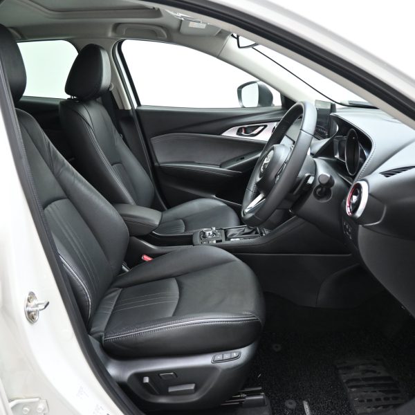 Mazda CX-3 2.0 High Auto AT (2022) - Image 16