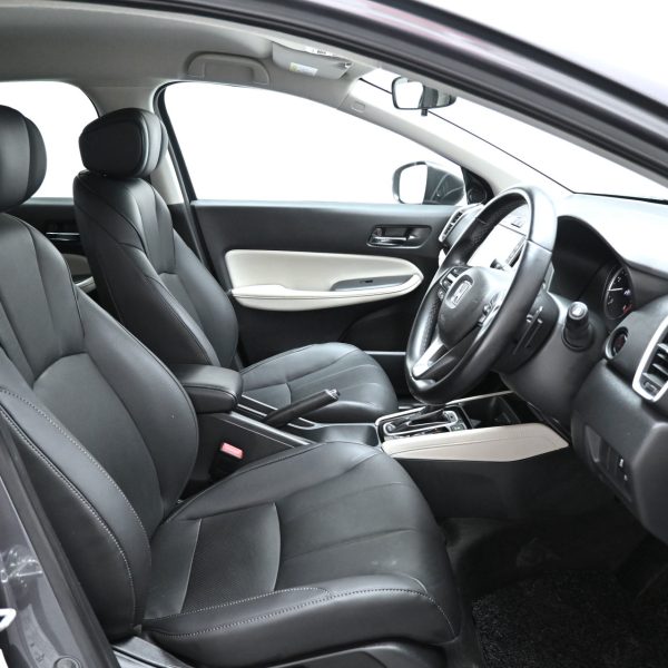 Honda City 1.5 V-Sensing Auto AT (2021) - Image 11