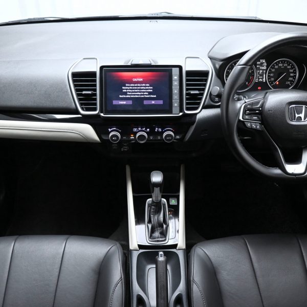 Honda City 1.5 V-Sensing Auto AT (2021) - Image 10