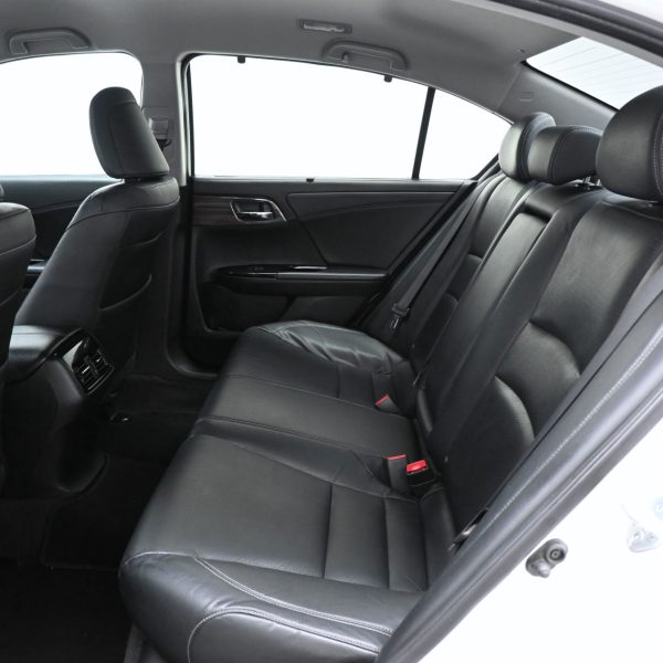 Honda Accord Sedan 4dr VTi-L Auto 5sp FWD 2.4i AT (2016) - Image 15