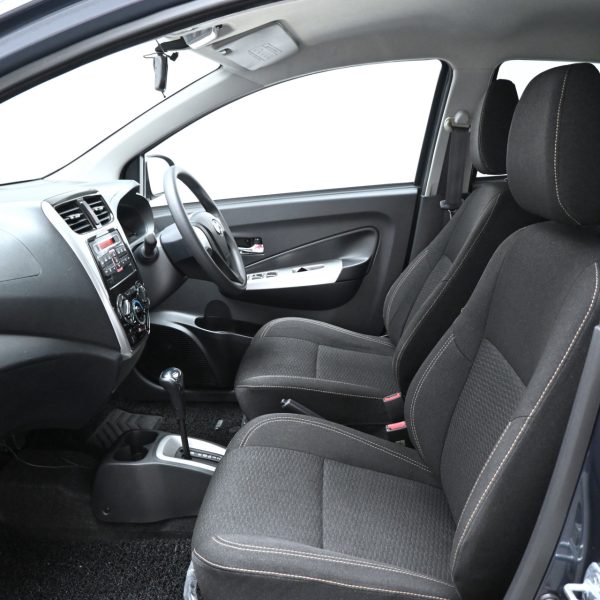 Perodua Axia 1.0 SE Auto AT (2021) - Image 10
