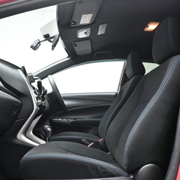Toyota Yaris 1.5 E AT (2020) - Image 11