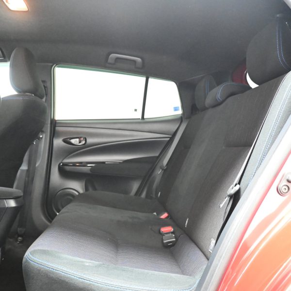 Toyota Yaris 1.5 E AT (2020) - Image 13