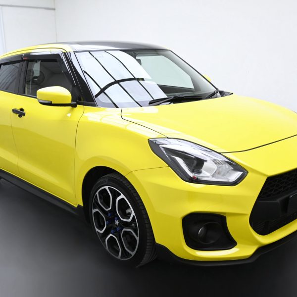 Suzuki Swift Sport SWIFT 1.4 SPORT AT (2023) - Image 3