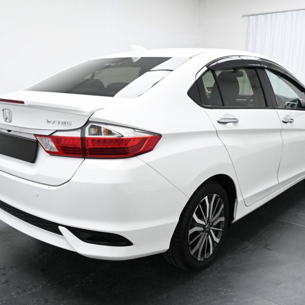 Honda City 1.5 V Auto AT (2019) - Image 11