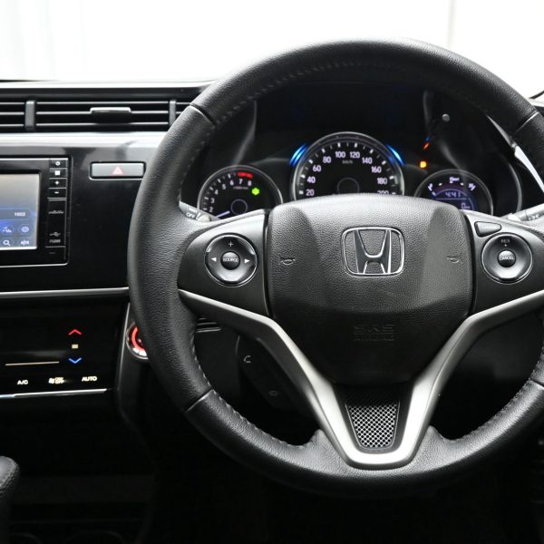 Honda City 1.5 V Auto AT (2019) - Image 20