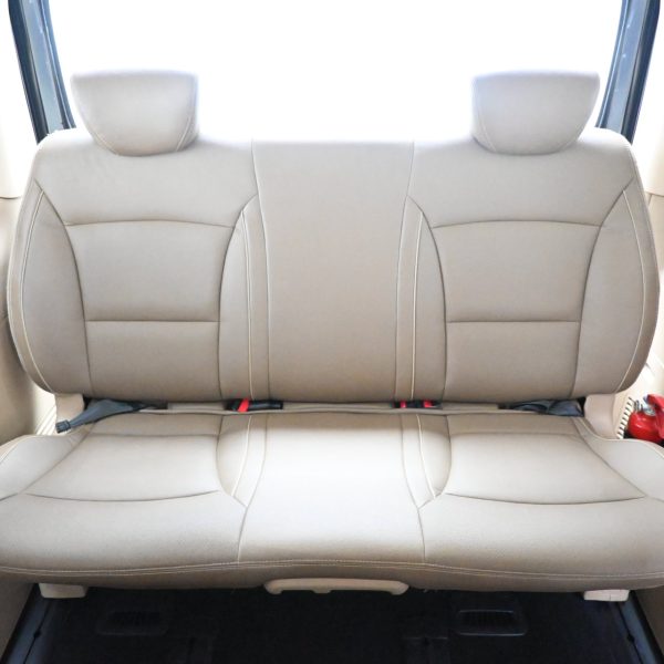 Hyundai Grand Starex 2.5 Royale Facelift AT (2019) - Image 14