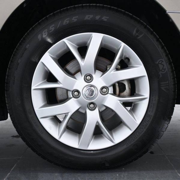 Nissan Almera N17 Sedan 4dr E Auto 4sp FWD 1.5i AT (2017) - Image 4