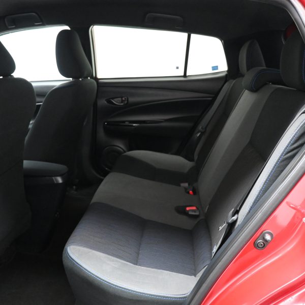 Toyota Yaris 1.5 E AT (2022) - Image 16