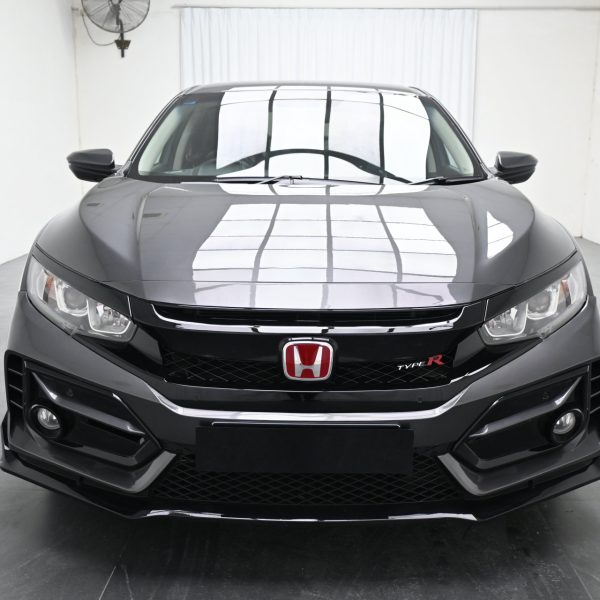 Honda Civic FC 1.8 S Auto AT (2021) - Image 2