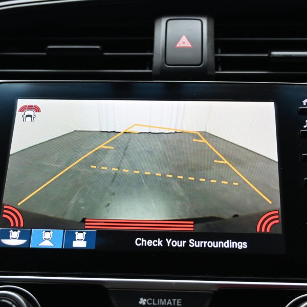 Honda Civic FC 1.8 S Auto AT (2021) - Image 4