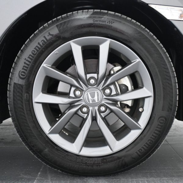 Honda Civic FC 1.8 S Auto AT (2021) - Image 6
