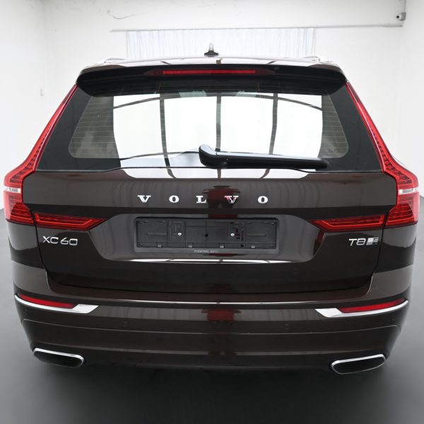 Volvo XC60 T8 2.0 (A) AT (2019) - Image 12
