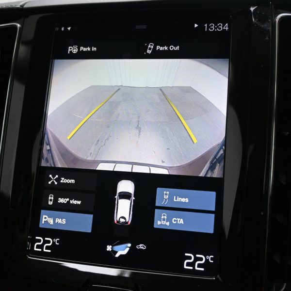 Volvo XC60 T8 2.0 (A) AT (2019) - Image 6