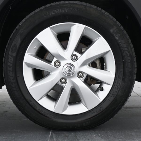 Nissan X-Gear Wagon 5dr Auto 4sp FWD 1.6i AT (2015) - Image 4