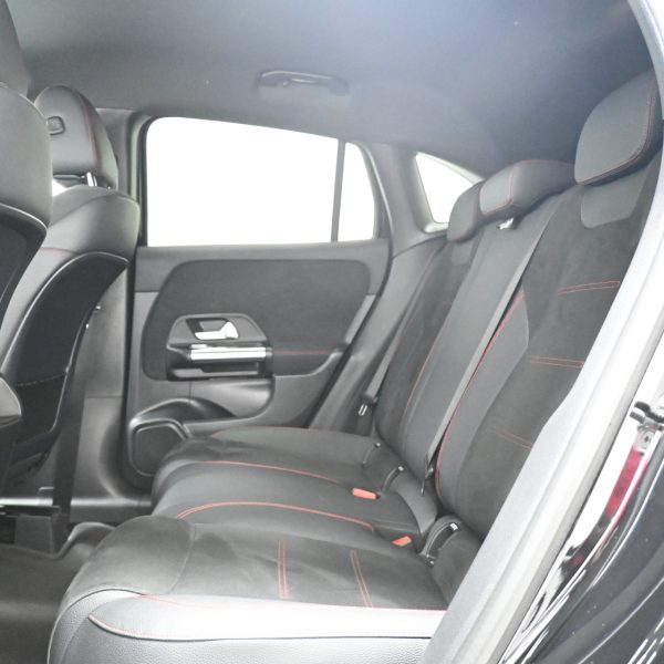 Mercedes-Benz GLA250 Mercedes Benz Gla250 2.0 AMG AT (2025) - Image 17