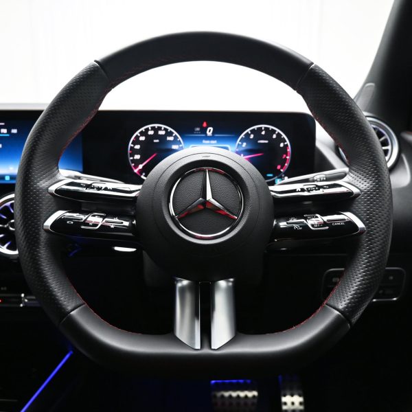 Mercedes-Benz GLA250 Mercedes Benz Gla250 2.0 AMG AT (2025) - Image 5