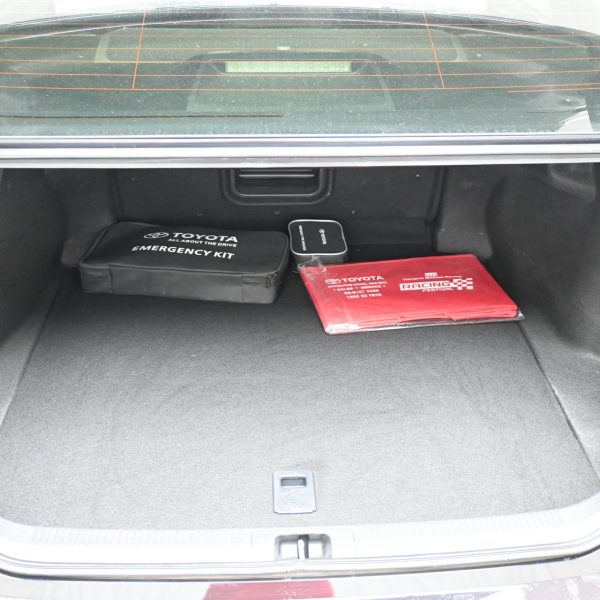 Toyota Camry 2.5 V Auto AT (2020) - Image 5