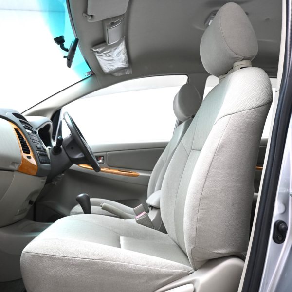 Toyota Innova N40 Wagon 5dr G 8st Auto-Gate Shift 4sp RWD 2.0i AT (2010) - Image 12