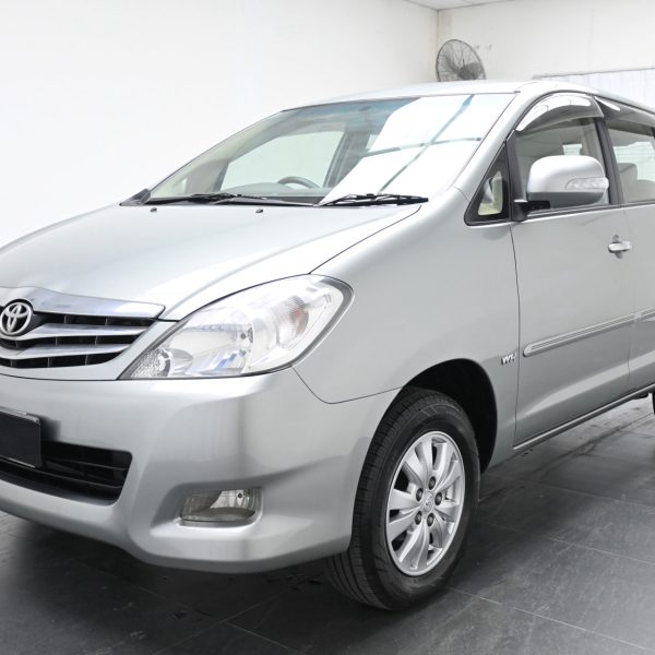 Toyota Innova N40 Wagon 5dr G 8st Auto-Gate Shift 4sp RWD 2.0i AT (2010) - Image 19