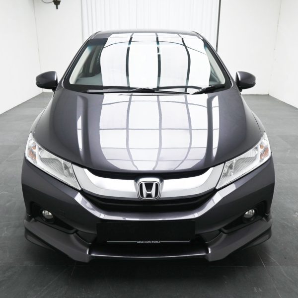Honda City 1.5 V AT (2015) - Image 2