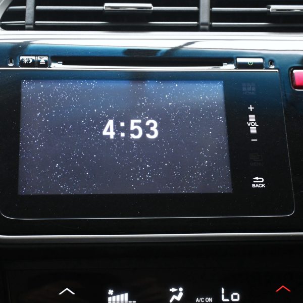 Honda City 1.5 V AT (2015) - Image 18