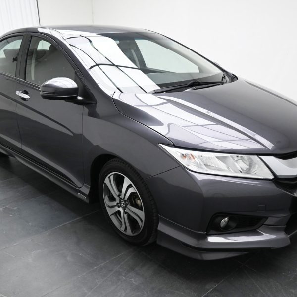 Honda City 1.5 V AT (2015) - Image 3