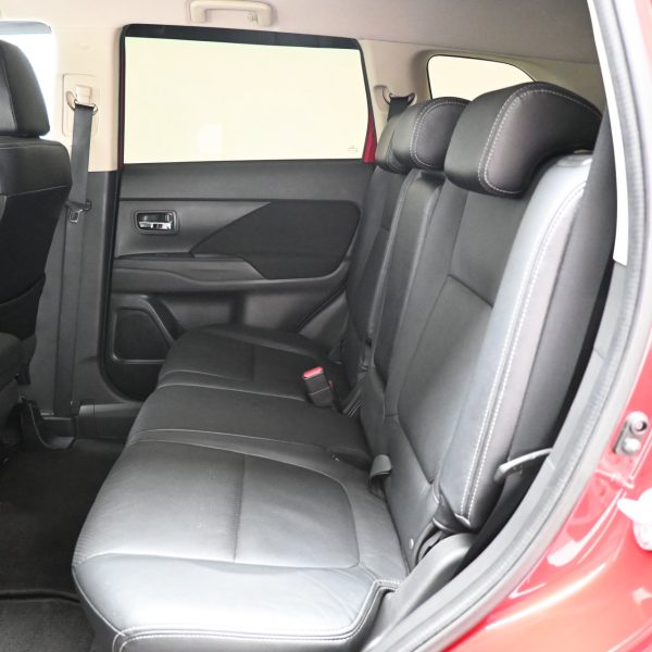 Mitsubishi Outlander GF Wagon 5dr 7st CVT 6sp 4WD 2.0i AT (2019) - Image 11
