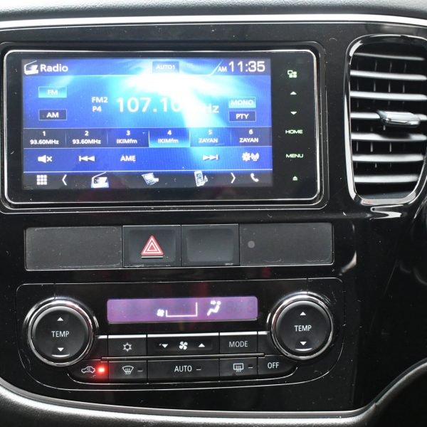 Mitsubishi Outlander GF Wagon 5dr 7st CVT 6sp 4WD 2.0i AT (2019) - Image 13
