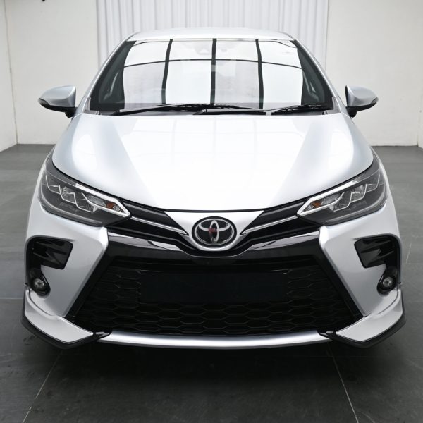 Toyota Yaris 1.5 E AT (2023) - Image 2