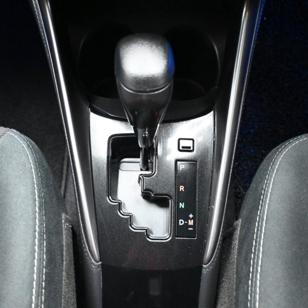 Toyota Yaris 1.5 E AT (2023) - Image 17
